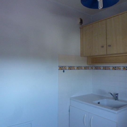  Annonces AIN RHONE : Appartement | MACON (71000) | 30 m2 | 402 € 