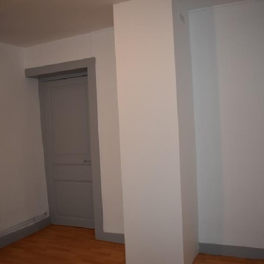  Annonces AIN RHONE : Appartement | EMERINGES (69840) | 79 m2 | 628 € 