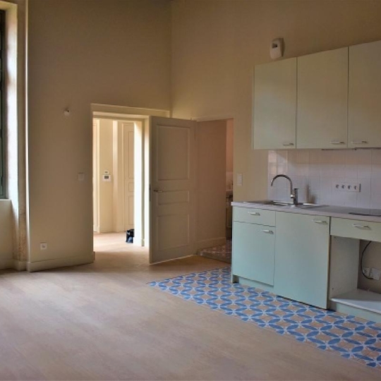  Annonces AIN RHONE : Apartment | MACON (71000) | 43 m2 | 495 € 