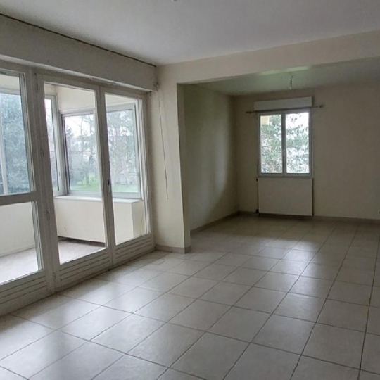 Annonces AIN RHONE : Appartement | CHARNAY-LES-MACON (71850) | 157.00m2 | 1 240 € 