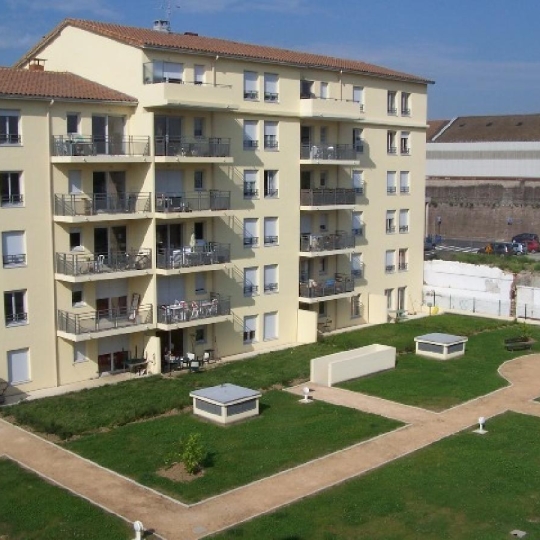  Annonces AIN RHONE : Apartment | MACON (71000) | 40 m2 | 523 € 