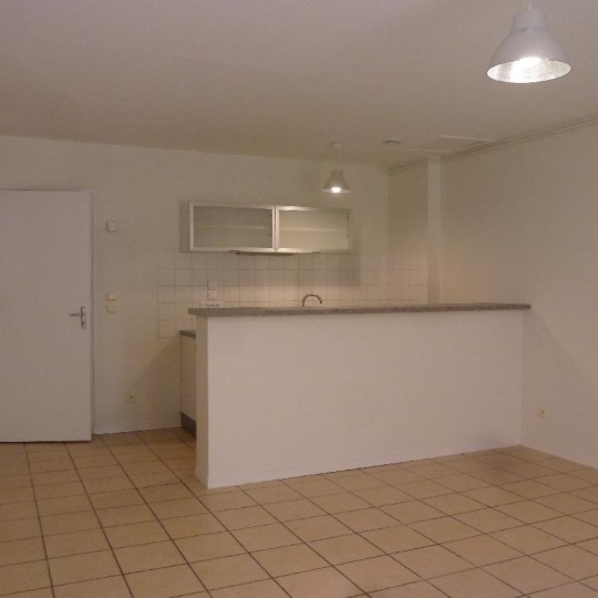  Annonces AIN RHONE : Apartment | MACON (71000) | 46 m2 | 455 € 