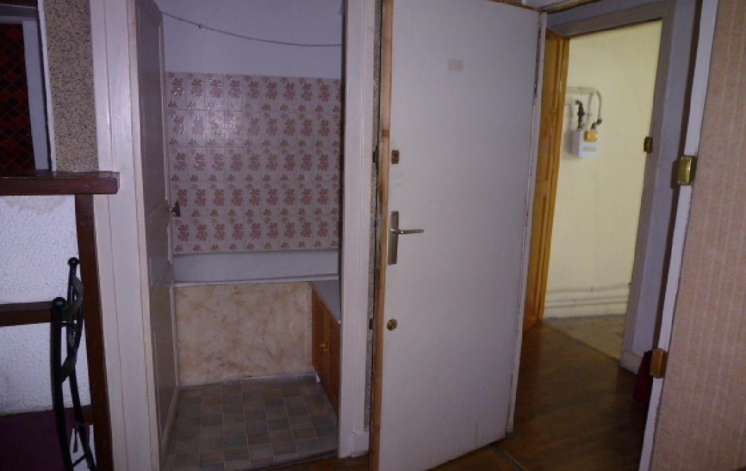 Annonces AIN RHONE : Appartement | MACON (71000) | 28 m2 | 324 € 