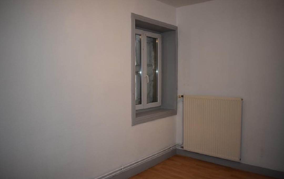 Annonces AIN RHONE : Appartement | EMERINGES (69840) | 79 m2 | 628 € 