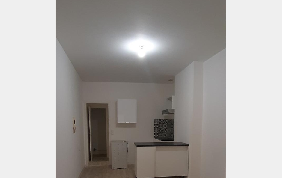 Annonces AIN RHONE : Appartement | MACON (71000) | 22 m2 | 335 € 