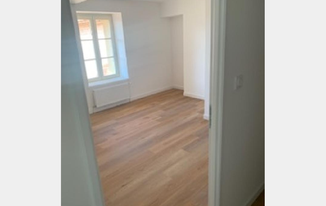 Annonces AIN RHONE : Appartement | MACON (71000) | 120 m2 | 850 € 