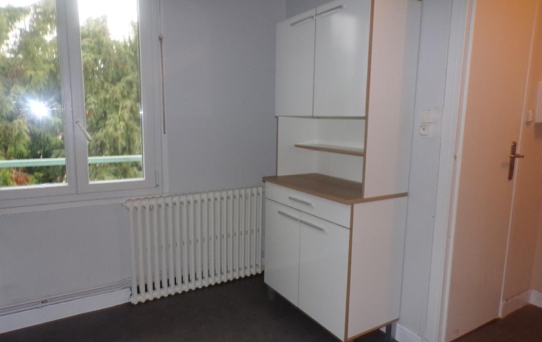 Annonces AIN RHONE : Appartement | MACON (71000) | 67 m2 | 703 € 