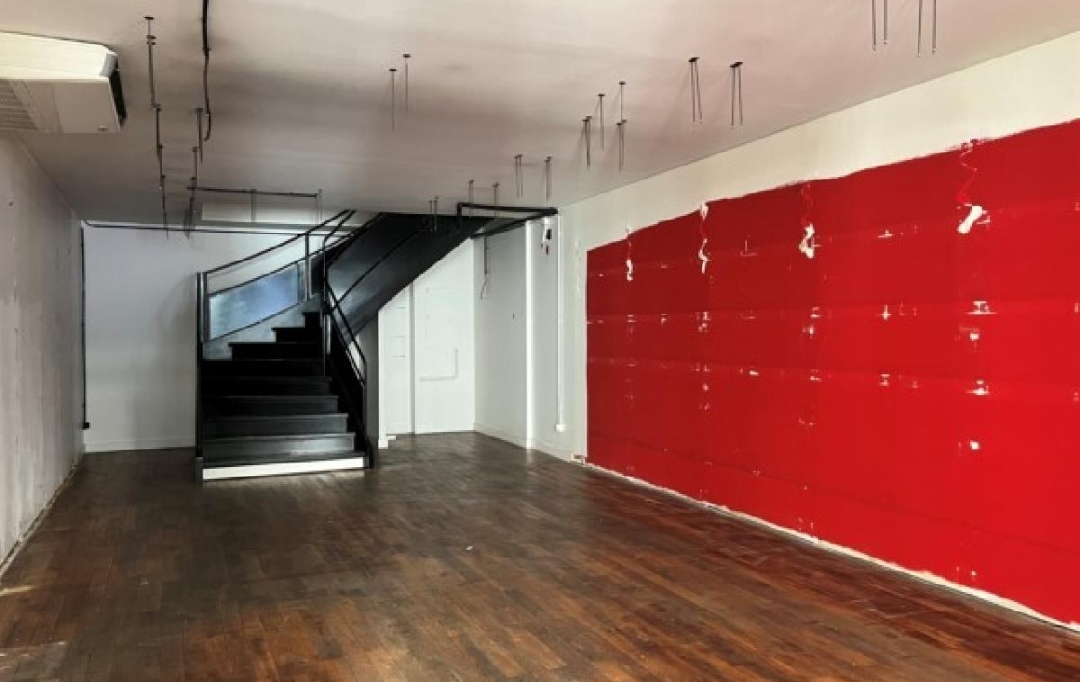 Annonces AIN RHONE : Local / Bureau | MACON (71000) | 130 m2 | 2 000 € 