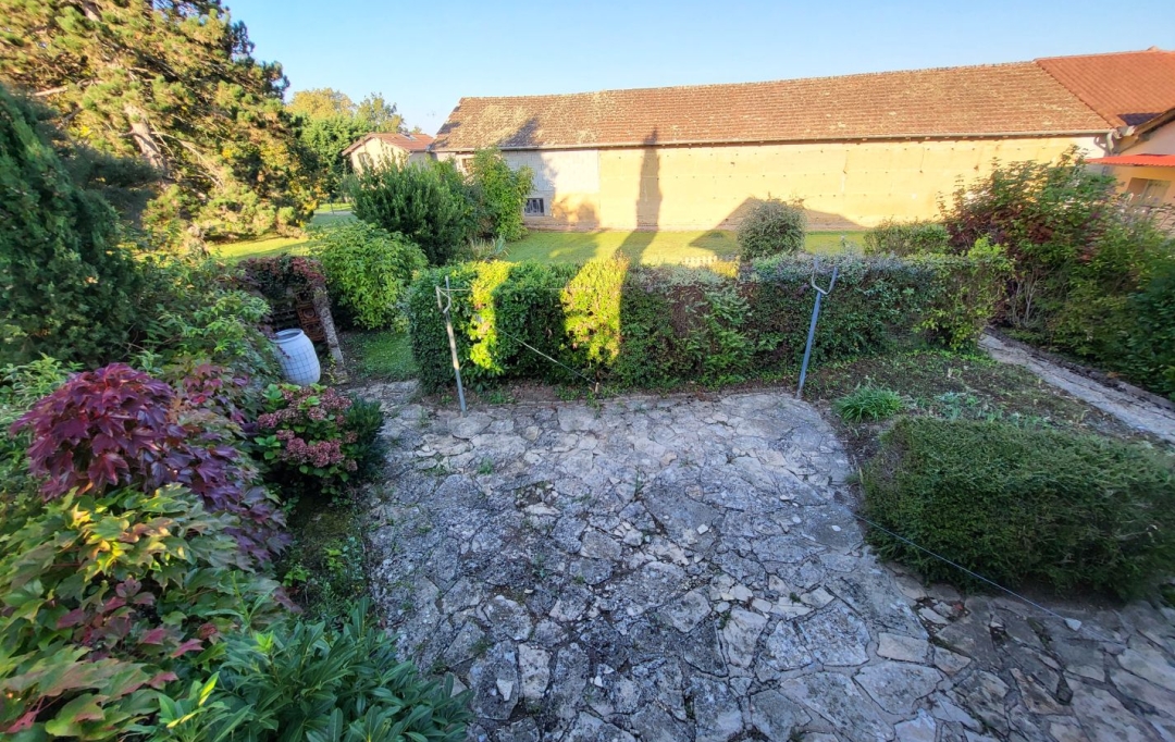 Annonces AIN RHONE : Maison / Villa | CHATILLON-SUR-CHALARONNE (01400) | 144 m2 | 230 000 € 